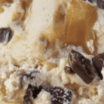 Ice cream with chocolate chunks and caramel.